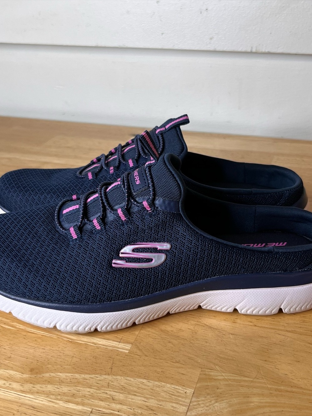 Skechers Navy Slip-On Athletic Shoes with Pink Trim